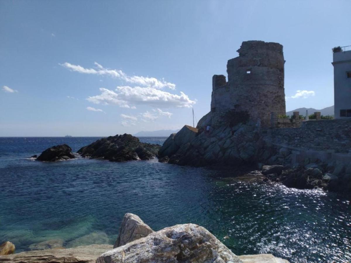 Cap Corse Uribellinu 1, Petit Dejeuner Partine Buitenkant foto