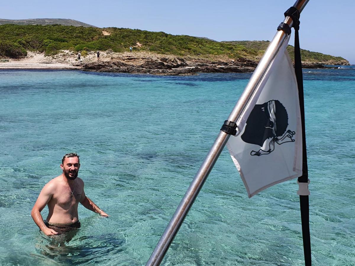 Cap Corse Uribellinu 1, Petit Dejeuner Partine Buitenkant foto